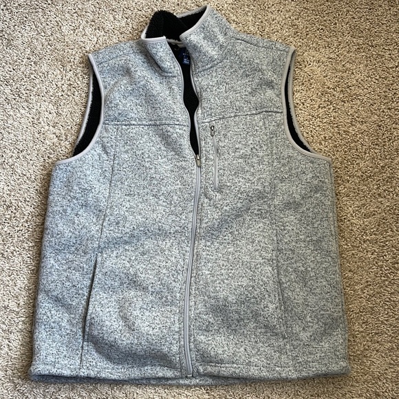 George Other - 🔴3/$20🔴  George Heathered Gray Fleece Lined Vest SZ L (42-44)